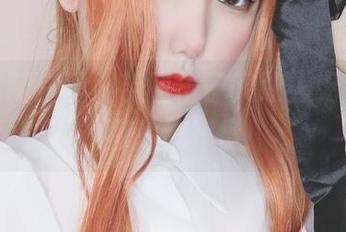 打卡定制白丝，芋圆侑子又让人无法抵挡的图片饱和度！