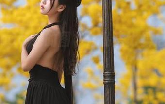 萌芽儿o0和她的图包,私房比基尼里的光与影