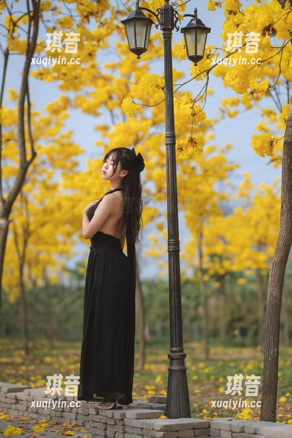 萌芽儿o0 萌芽儿o0和她的图包,私房比基尼里的光与影
