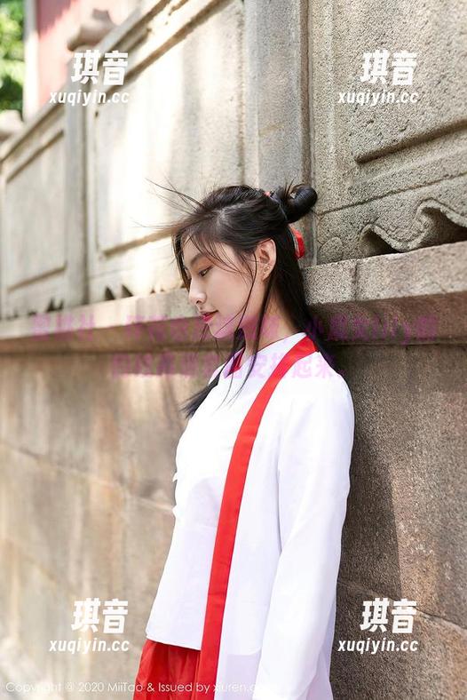 蜜桃社 - 碎花也没这滋味，小魔女lily的豹纹高清套图安排起来。