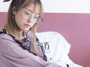 袜啵啵 – 你见过小沫和她的高跟鞋图集吗？资源那叫一个耐人寻味