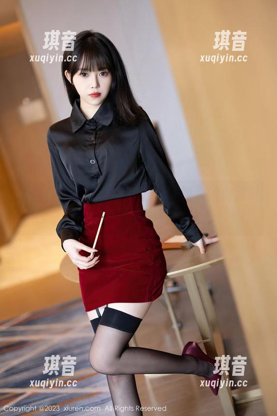 语画界 - 校服和青春，都是撩人的免费资源，林乐一一网打尽！