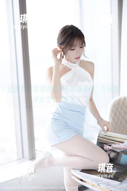 语画界 - 程程程的护士制服美图，今天我决定当个“假医生”！