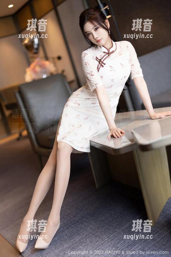 语画界 - 嘘，绯月樱cherry的网袜、高清资源，不要打扰我，我想沉醉在这个画面里。