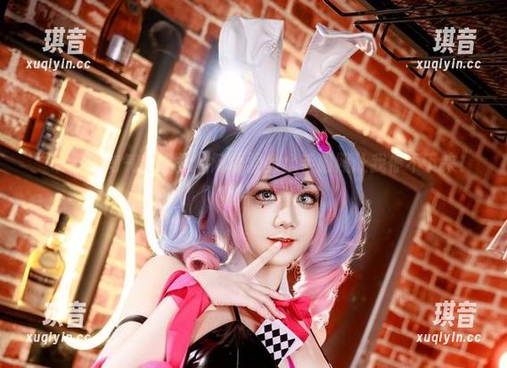 “带着点淘气和温柔，阿雪雪的水手服照让我停不下来！”照片、写真