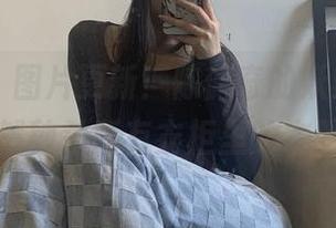 微密圈 – 图片更新！陈佩奇的妖艳红丝，果然秒杀所有衣柜里的衣服！