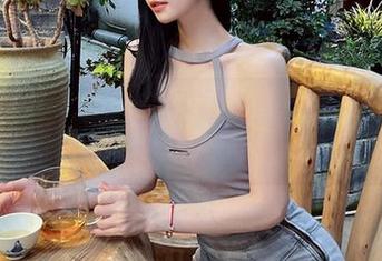 微密圈 – 哎呀，陈妮妮UNI的长腿又来了，这定制的味道太绝了！
