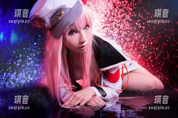 雨波HaneAme的写真集：NIKKE毒蛇，快来看看她的“毒”是什么味道！