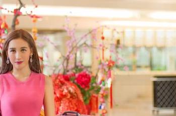 青豆客 – 从未见过的定制图集，沛沛Eankei带你刘海乱飞的‘少女’之旅