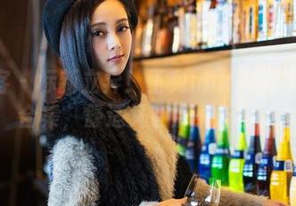 青豆客 – 标新立异！玉兔miki这私房制服合集，舒适又有点小反叛。